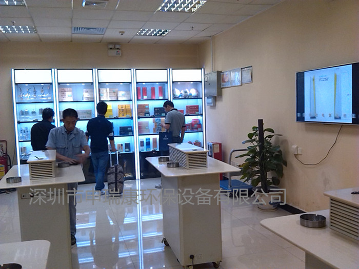 �����҃�����